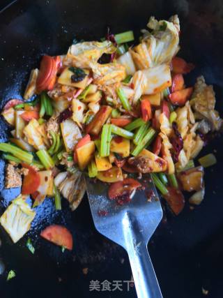 土豆白菜一锅烩的做法步骤：4