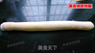 金色荷花椰蓉面包的做法步骤：4