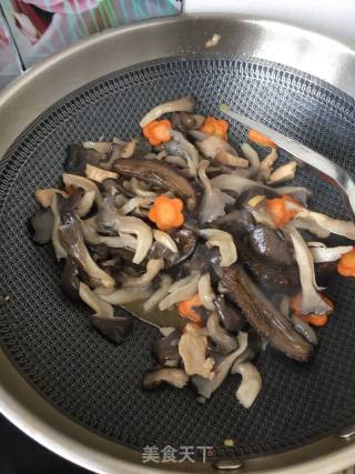 平菇炖海珍的做法步骤：20