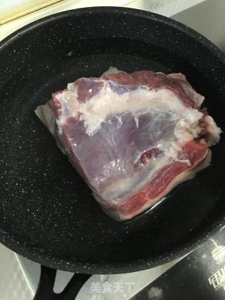 梅菜扣肉的做法步骤：3