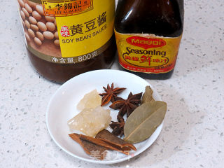 主食配菜一锅出【豆角排骨焖卷子】的做法步骤：5