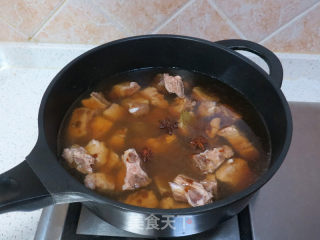 主食配菜一锅出【豆角排骨焖卷子】的做法步骤：6