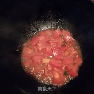 西红柿面片汤的做法步骤：1
