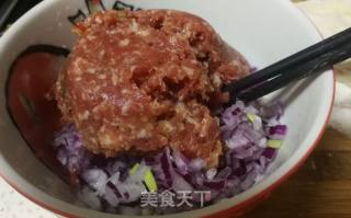 牛肉馅饼的做法步骤：2