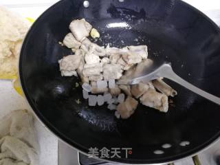 糖醋排骨的做法步骤：6