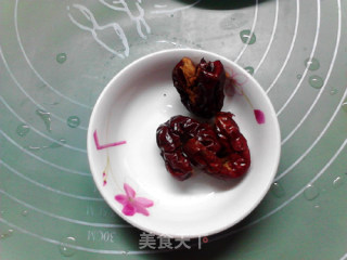 海参枸杞牛尾汤的做法步骤：9