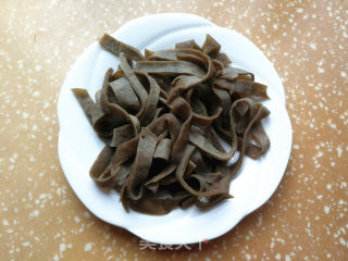 黑豆浆粉皮的做法步骤：6