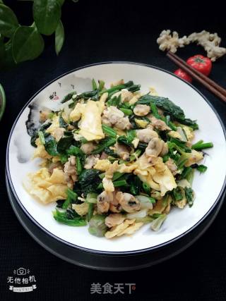 菠菜蛤肉炒鸡蛋的做法步骤：12
