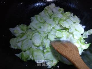 儿菜炒肉的做法步骤：7