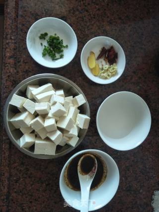 红烧豆腐的做法步骤：2