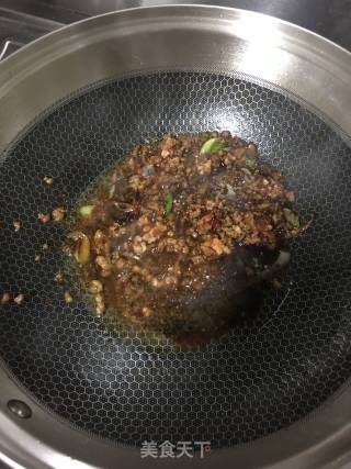 牛肉香菇酱的做法步骤：5