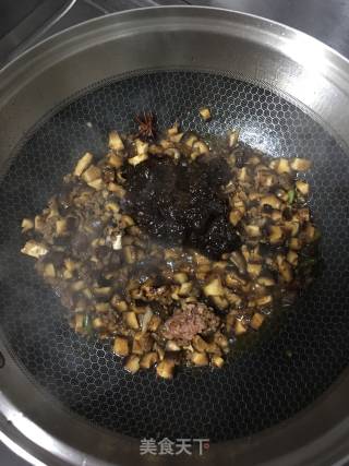 牛肉香菇酱的做法步骤：8