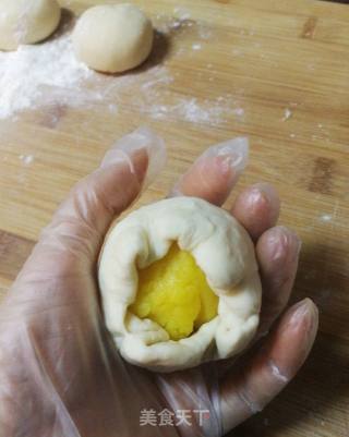 奶黄包的做法步骤：10