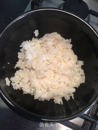 石锅拌饭的做法步骤：2