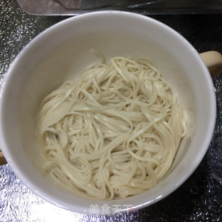 牛肉汤面的做法步骤：8