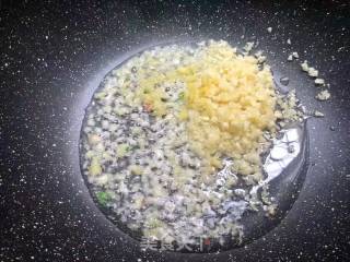蒜蓉扇贝的做法步骤：5