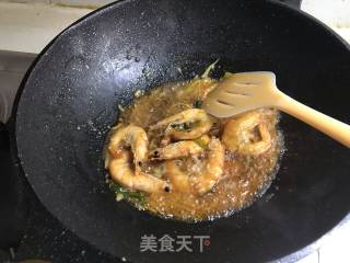 醪糟烧大虾的做法步骤：6