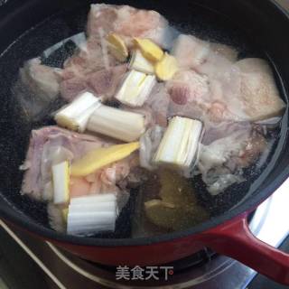 清炖羊肉的做法步骤：3