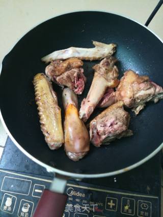 香卤鸭块的做法步骤：1