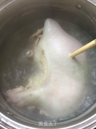 胡椒猪肚鸡的做法步骤：4
