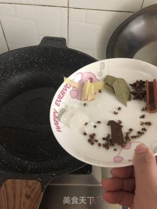 砂锅牛肉的做法步骤：3