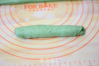 圣诞花环面包的做法步骤：10