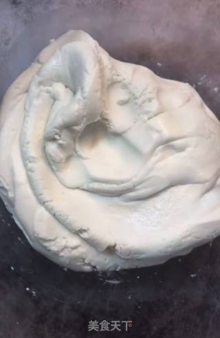空心豆沙馅芝麻球的制作方法的做法步骤：3