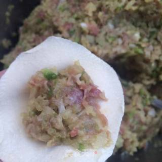 油泼萝卜羊肉饺子的做法步骤：7