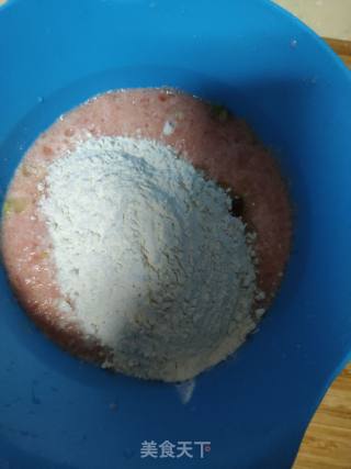 番茄鸡蛋饼的做法步骤：3