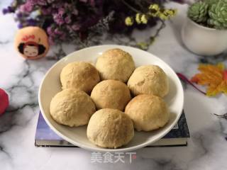 香脆可口，咸甜适中之（肉末梅干菜酥饼）的做法步骤：20