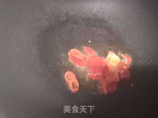 牛肉炖西红柿马蹄的做法步骤：3