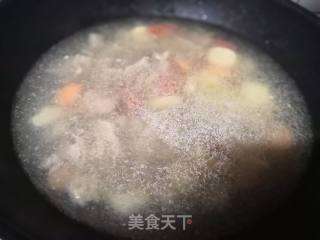 牛肉炖西红柿马蹄的做法步骤：6