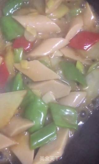 怎样做土豆炒火腿的做法步骤：9