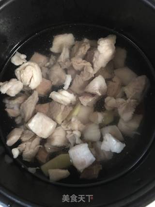 咖喱牛肉的做法步骤：3