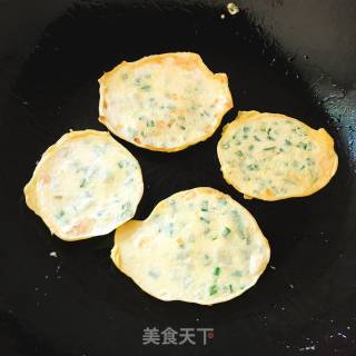 葱花蛋饼的做法步骤：6