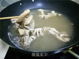 火爆肥肠的做法步骤：3