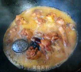 红烧鸡翅根的做法步骤：8