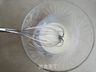 黑米戚风蛋糕的做法步骤：3