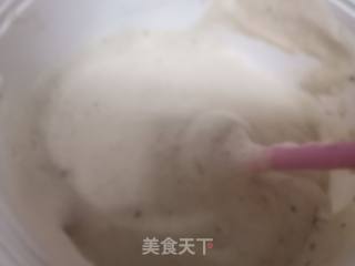 香蕉蔓越莓戚风蛋糕的做法步骤：11