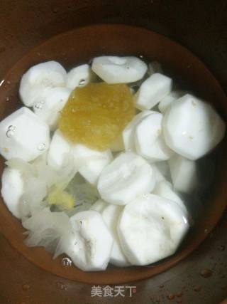 银耳马蹄羹的做法步骤：5