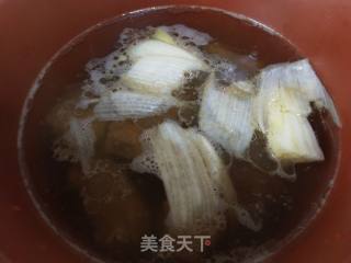 砂锅山药排骨汤的做法步骤：2