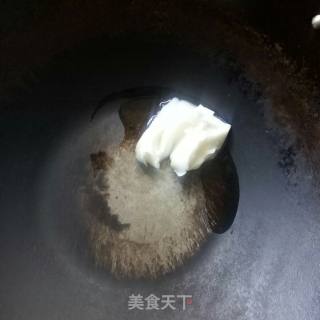 酸菜鱼头锅的做法步骤：4