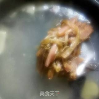 酸菜鱼头锅的做法步骤：9