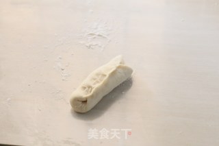 怎么手揉面团做牛奶小面包？的做法步骤：14