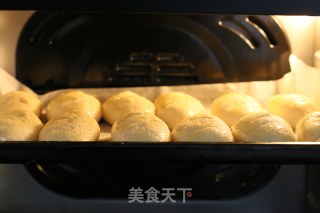 怎么手揉面团做牛奶小面包？的做法步骤：18