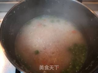 碗豆胡萝卜小米粥的做法步骤：4
