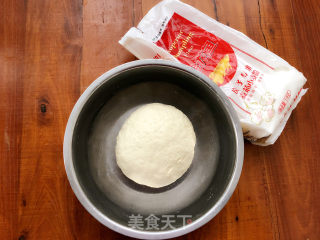 玫瑰花抱蛋煎饺的做法步骤：5