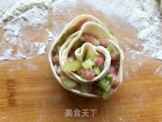 玫瑰花抱蛋煎饺的做法步骤：26