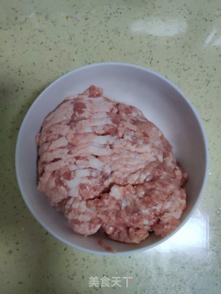 蜜汁猪肉脯的做法步骤：1