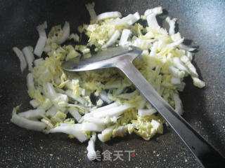 榨菜丝大白菜汤面的做法步骤：2